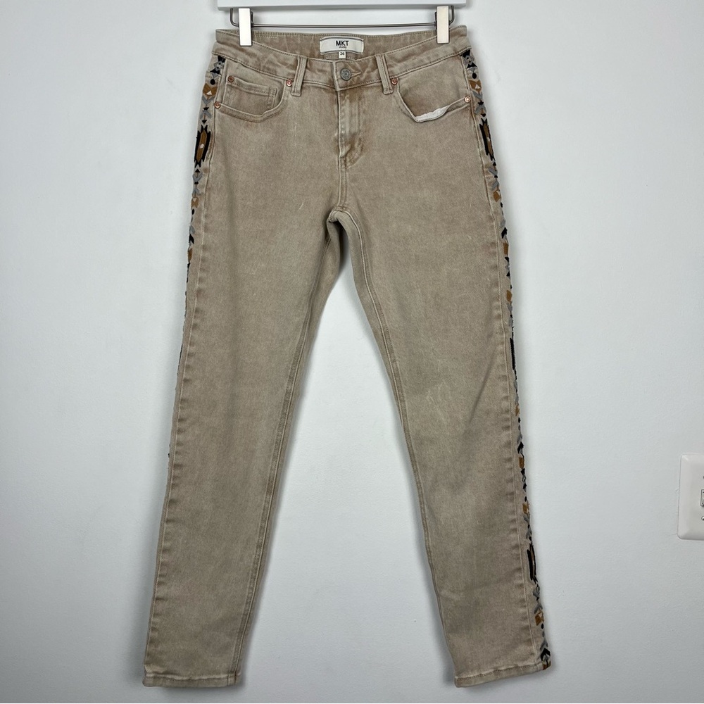 MKT Tan Birkin Vintage Straight Jeans Aztec Embroidered Detailing Anthropologie